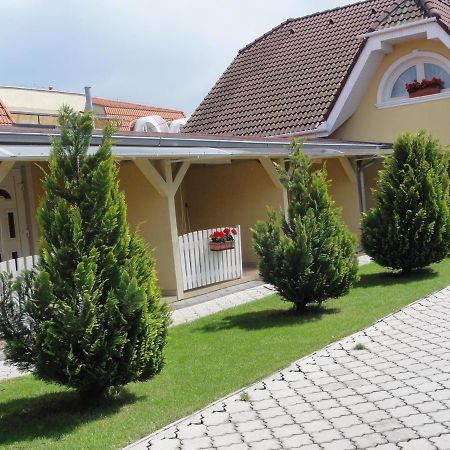 Apartmány Úsmev Veľký Meder Kültér fotó