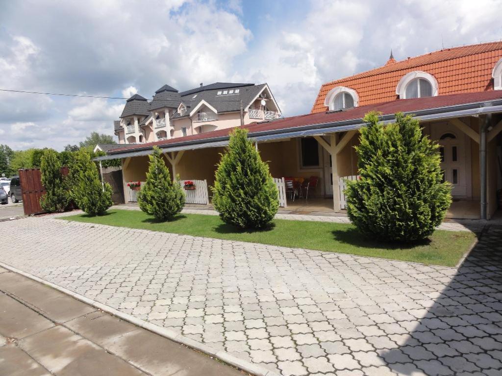 Apartmány Úsmev Veľký Meder Kültér fotó